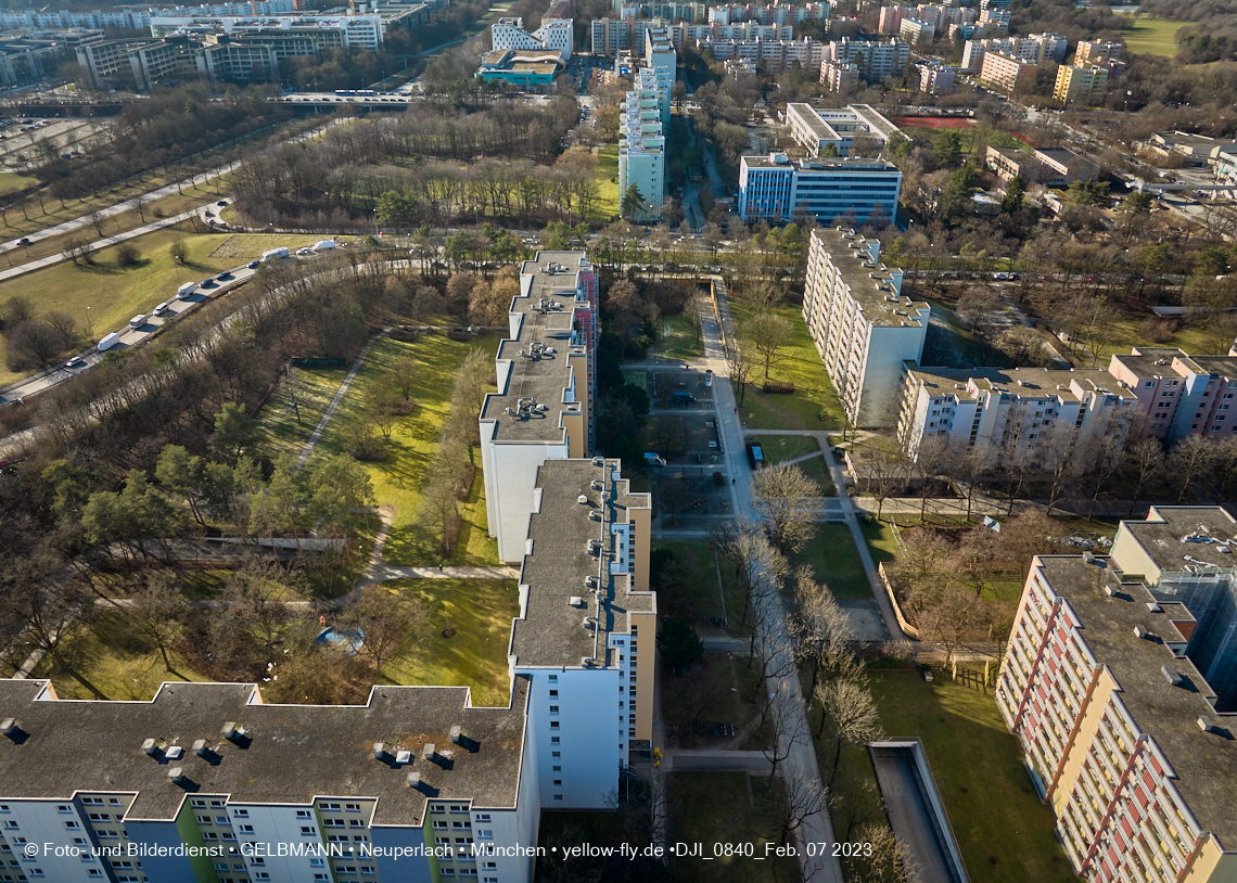 07.02.2023 - Luftbilder vom Marx-Zenrtum und Umgebung in Neuperlach